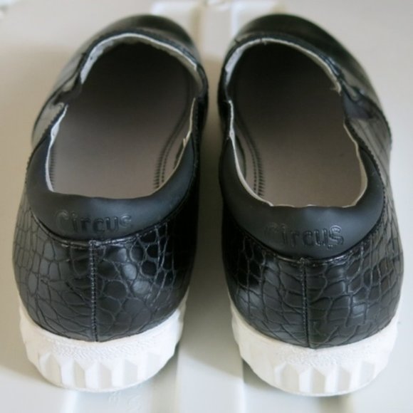 CIRCUS by Sam Edelman Black Slip On Flat Shoe - Size 8.5 M - Picture 4 of 6